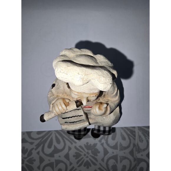 Chef Shelf-Sitter Figurine with Menu Scroll & Gingham Legs – Kitchen Décor - Picture 13 of 16